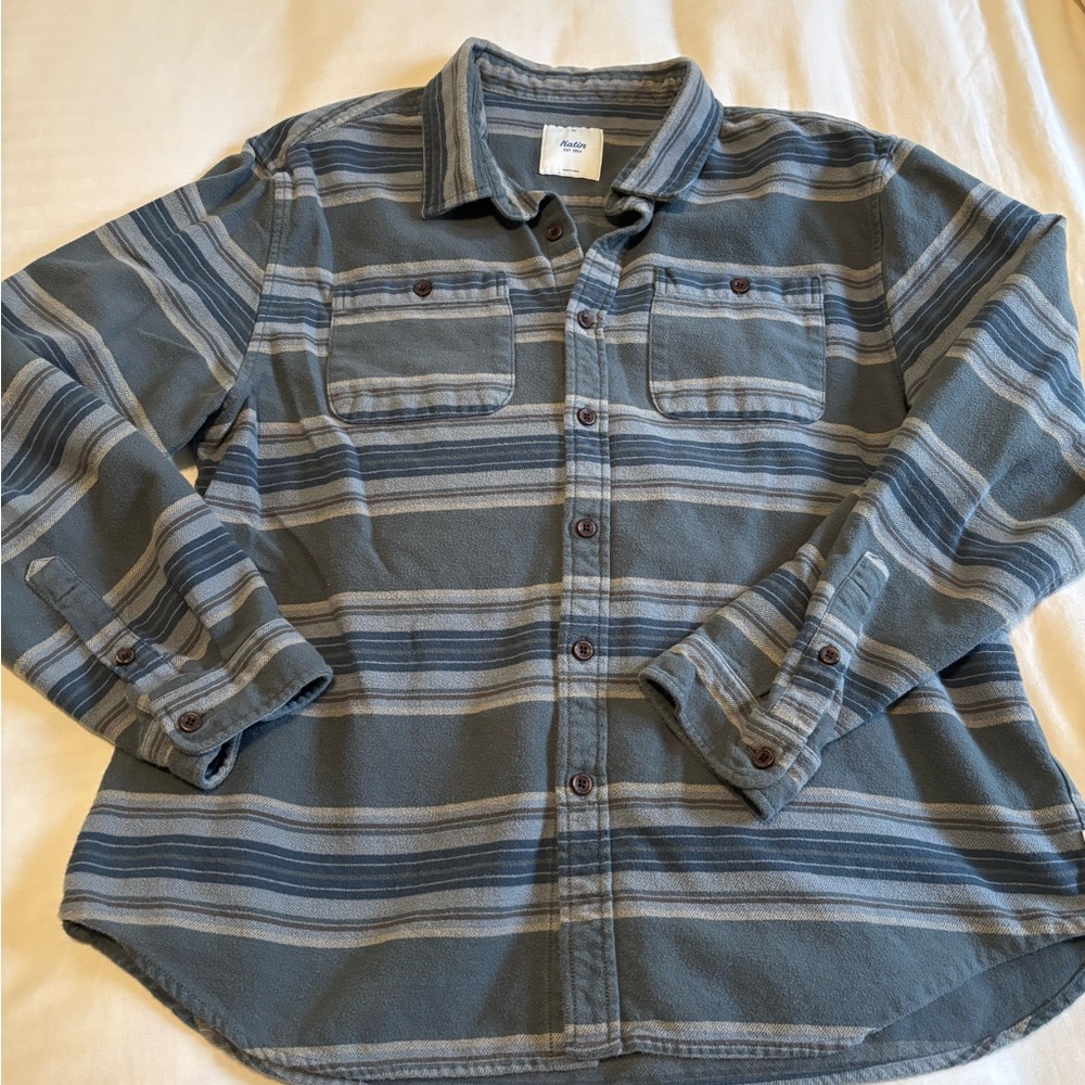 Katin men’s Sierra heavyweight flannel, XL, great used condition. Comfortable